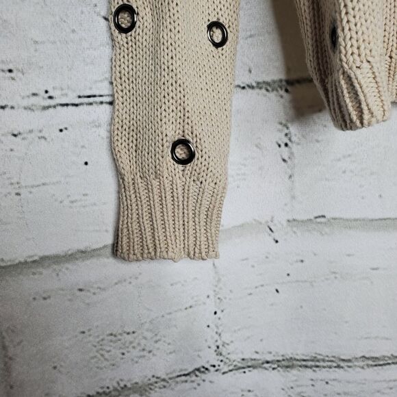 Greylin Anthropoligie Beige Long Sleeve Metal Eyelet Sweater Size Small - Picture 5 of 10